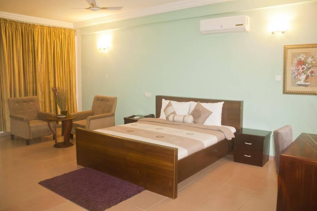 Consir Executive Lodge Akra Dış mekan fotoğraf