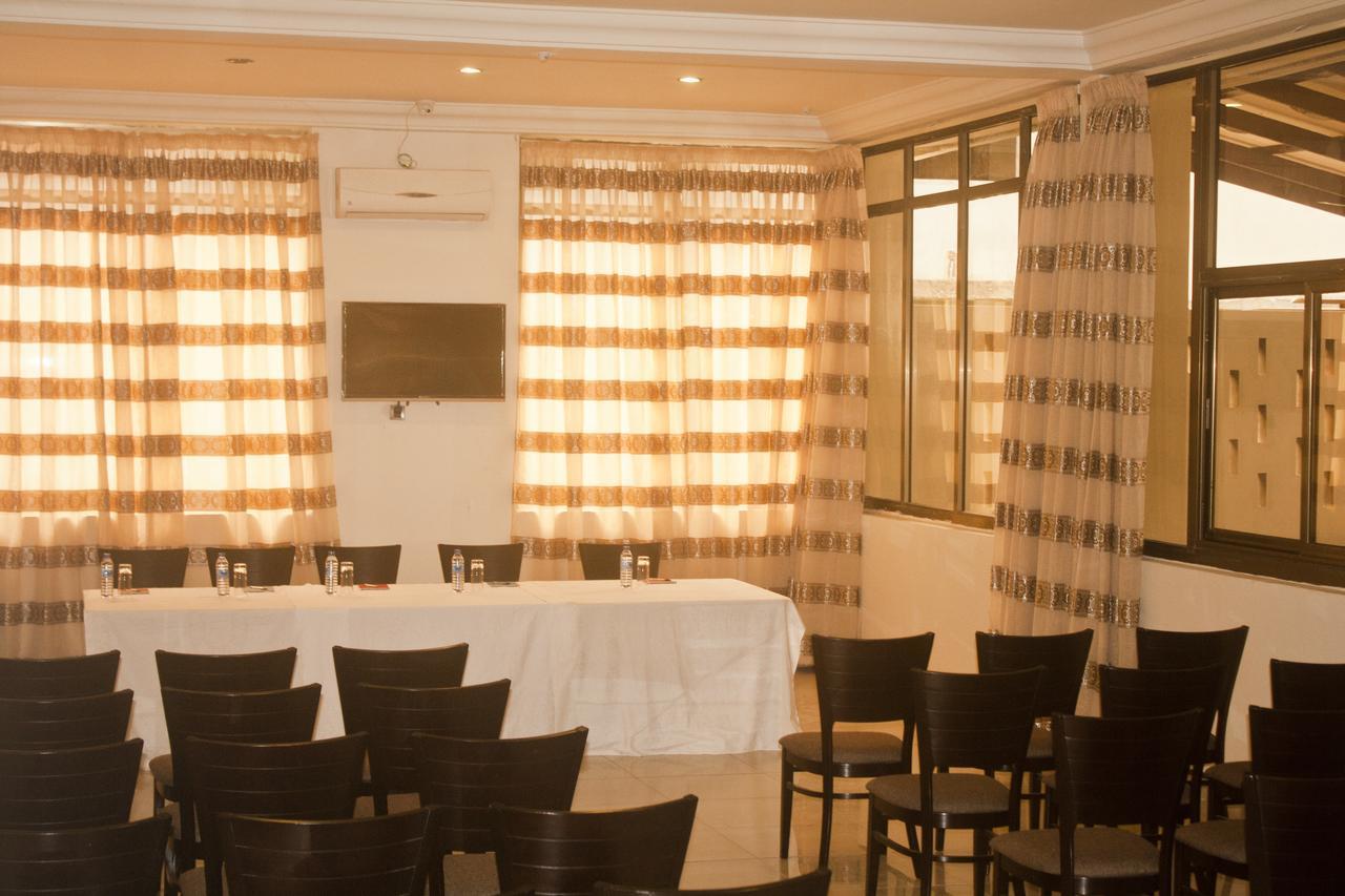 Consir Executive Lodge Akra Dış mekan fotoğraf