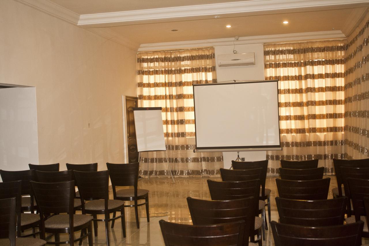 Consir Executive Lodge Akra Dış mekan fotoğraf