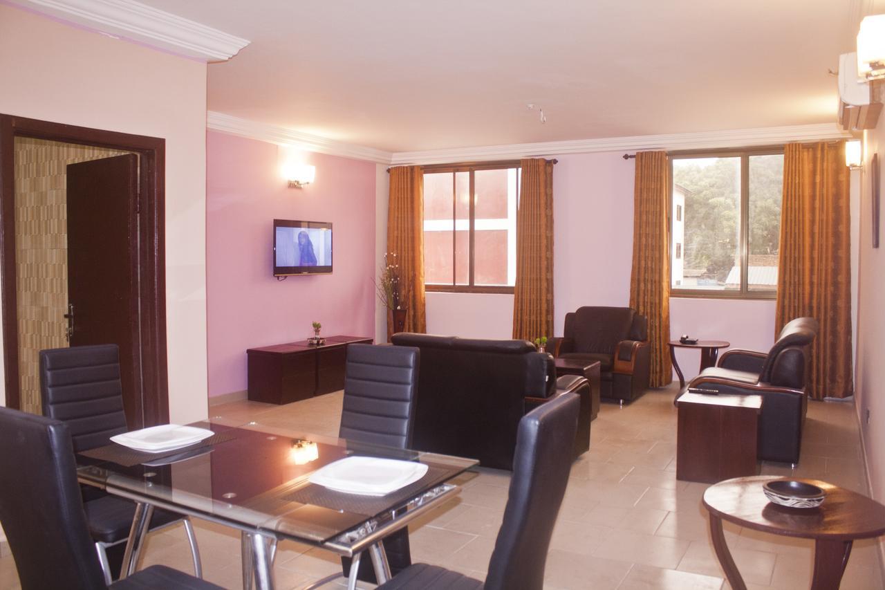 Consir Executive Lodge Akra Dış mekan fotoğraf